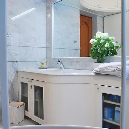 Bed & Breakfast Attico 203