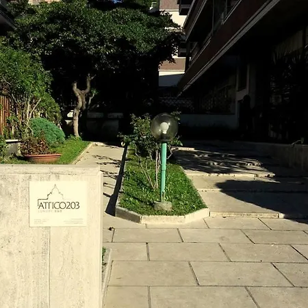 Attico 203 Bed & Breakfast Rome